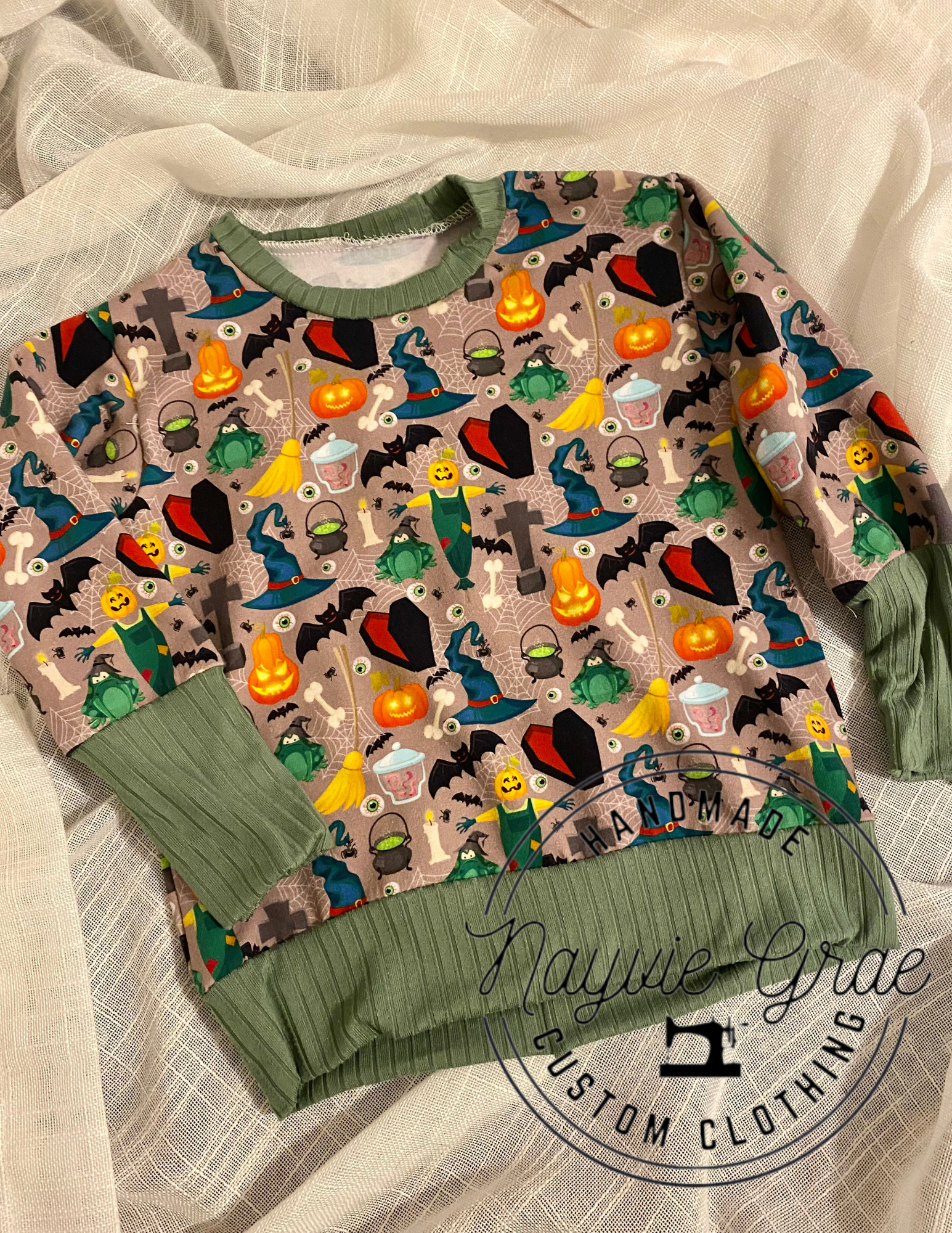 12m-3y GWM Sweatshirt | Halloween | Cotton Spandex and Ribbed